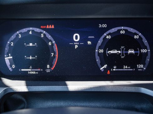 Used 2024 Toyota Tacoma TRD Sport w/ TRD Sport Upgrade Package AWD/4WD image 21