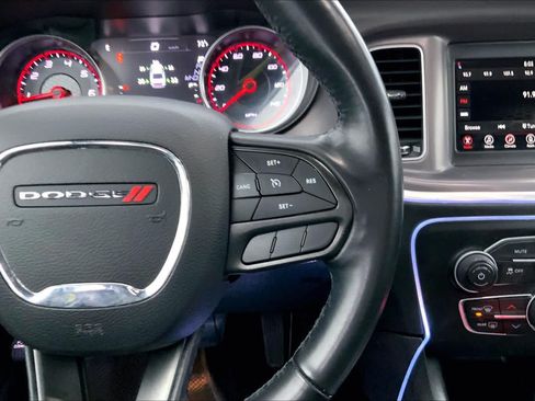 Used 2022 Dodge Charger SXT w/ Leather Interior Group RWD image 23