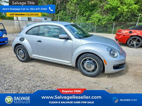 Used 2015 Volkswagen Beetle 1.8T Classic FWD image 5