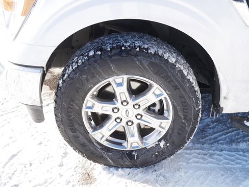 Certified 2022 Ford F150 XLT w/ Equipment Group 301A Mid image 15