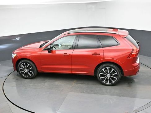 Used 2024 Volvo XC60 B5 Plus w/ Protection Package Premier image 46