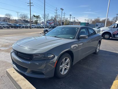 Used 2019 Dodge Charger SXT w/ Cold Weather Package