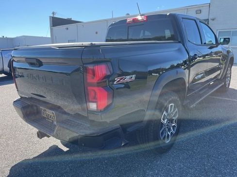 Used 2024 Chevrolet Colorado Z71 w/ Z71 Convenience Package 2 image 6