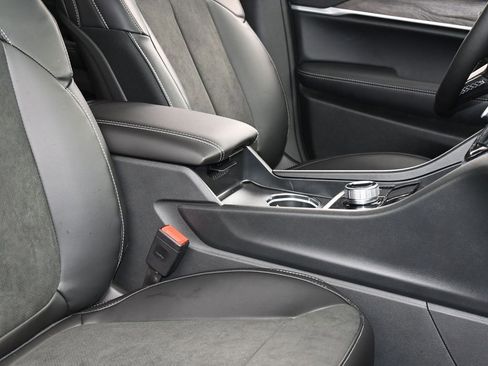 New 2026 Jeep Grand Cherokee Altitude image 36