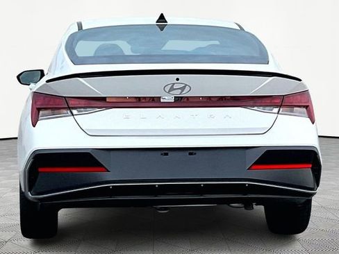 New 2026 Hyundai Elantra SEL Sport Premium FWD image 4