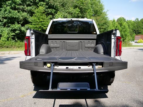 Used 2026 Ford F150 Raptor AWD/4WD image 40