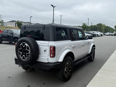 Used 2023 Ford Bronco Outer Banks AWD/4WD image 6