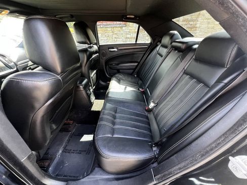 Used 2015 Chrysler 300 S w/ 300S Premium Group RWD image 15