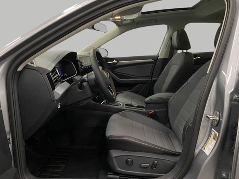 New 2025 Volkswagen Jetta SE image 26