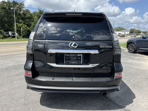 Used 2023 Lexus GX 460 Luxury w/ Sport Design Package AWD/4WD image 4