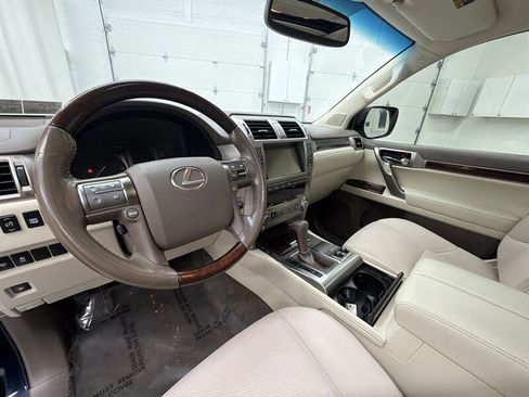 Used 2017 Lexus GX 460 Premium AWD/4WD image 11