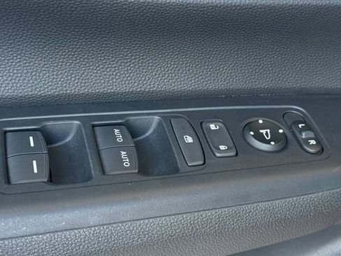 Certified 2023 Honda CR-V EX image 13