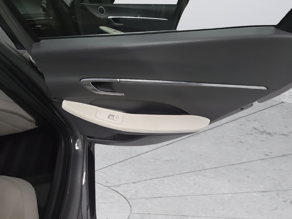 Used 2023 Hyundai Sonata SEL FWD image 22