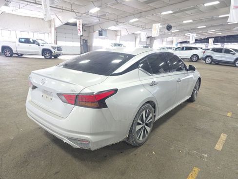 Used 2019 Nissan Altima 2.5 SL image 3