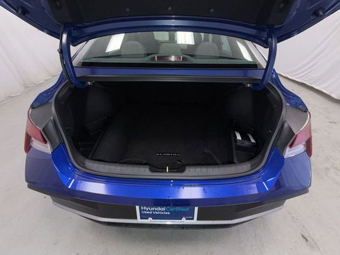 Used 2025 Hyundai Elantra Sport image 15