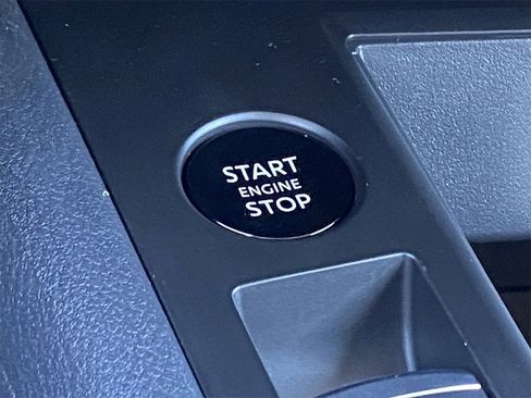 New 2026 Nissan Kicks S image 27