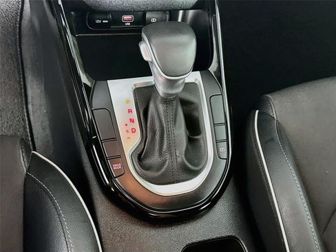 Certified 2024 Kia Forte GT-Line FWD image 18