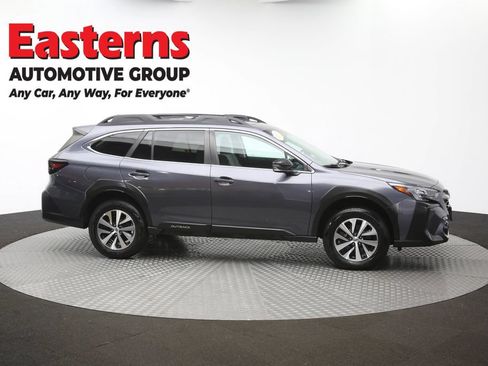 Used 2023 Subaru Outback Premium AWD/4WD image 44