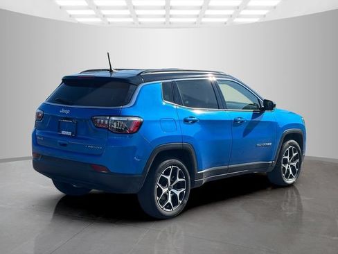 Certified 2025 Jeep Compass Limited AWD/4WD image 7