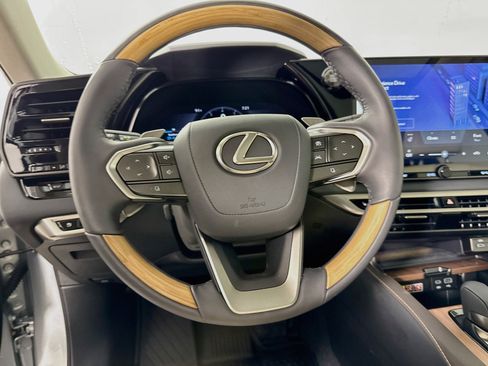 Certified 2026 Lexus RX 350 AWD w/ Convenience Package image 12