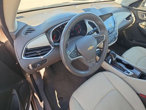 Used 2024 Chevrolet Malibu LT image 13