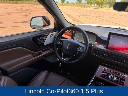 Used 2024 Lincoln Aviator Reserve w/ Equipment Group 201A AWD/4WD image 15