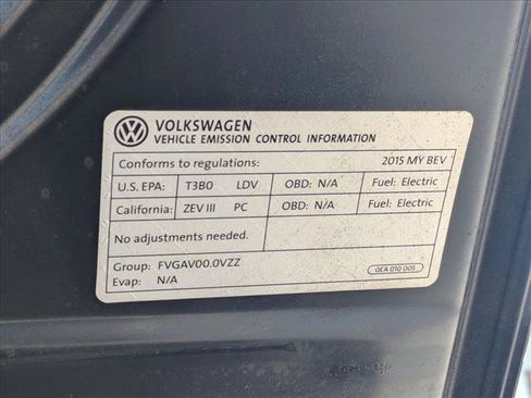 Used 2015 Volkswagen e-Golf SEL Premium FWD image 23