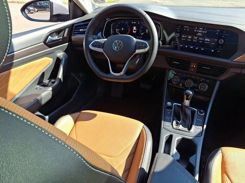 Certified 2024 Volkswagen Jetta SEL FWD image 14