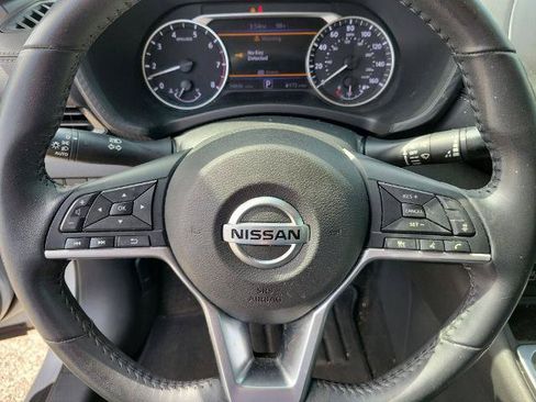 Certified 2021 Nissan Sentra SV FWD image 25