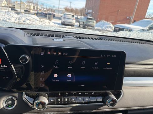 Used 2024 Chevrolet Colorado LT w/ LT Convenience Package III image 25