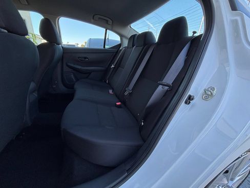 Used 2025 Nissan Sentra S FWD image 30