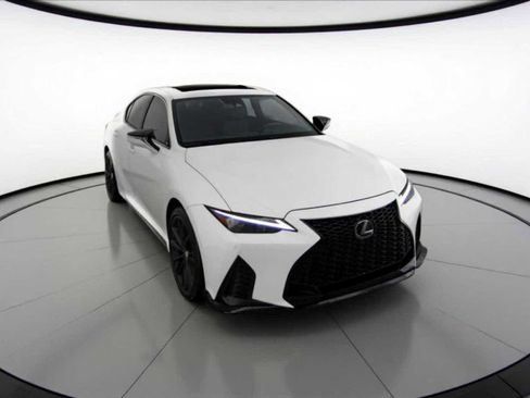 Used 2023 Lexus IS 350 F Sport image 5