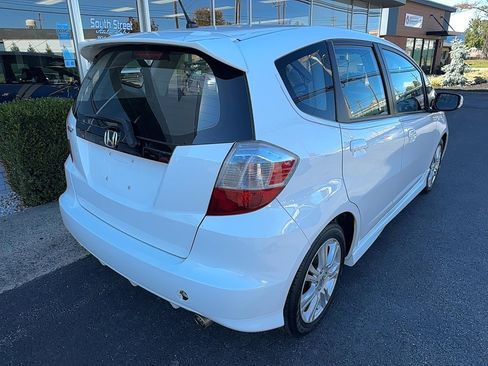 Used 2010 Honda Fit Sport image 3