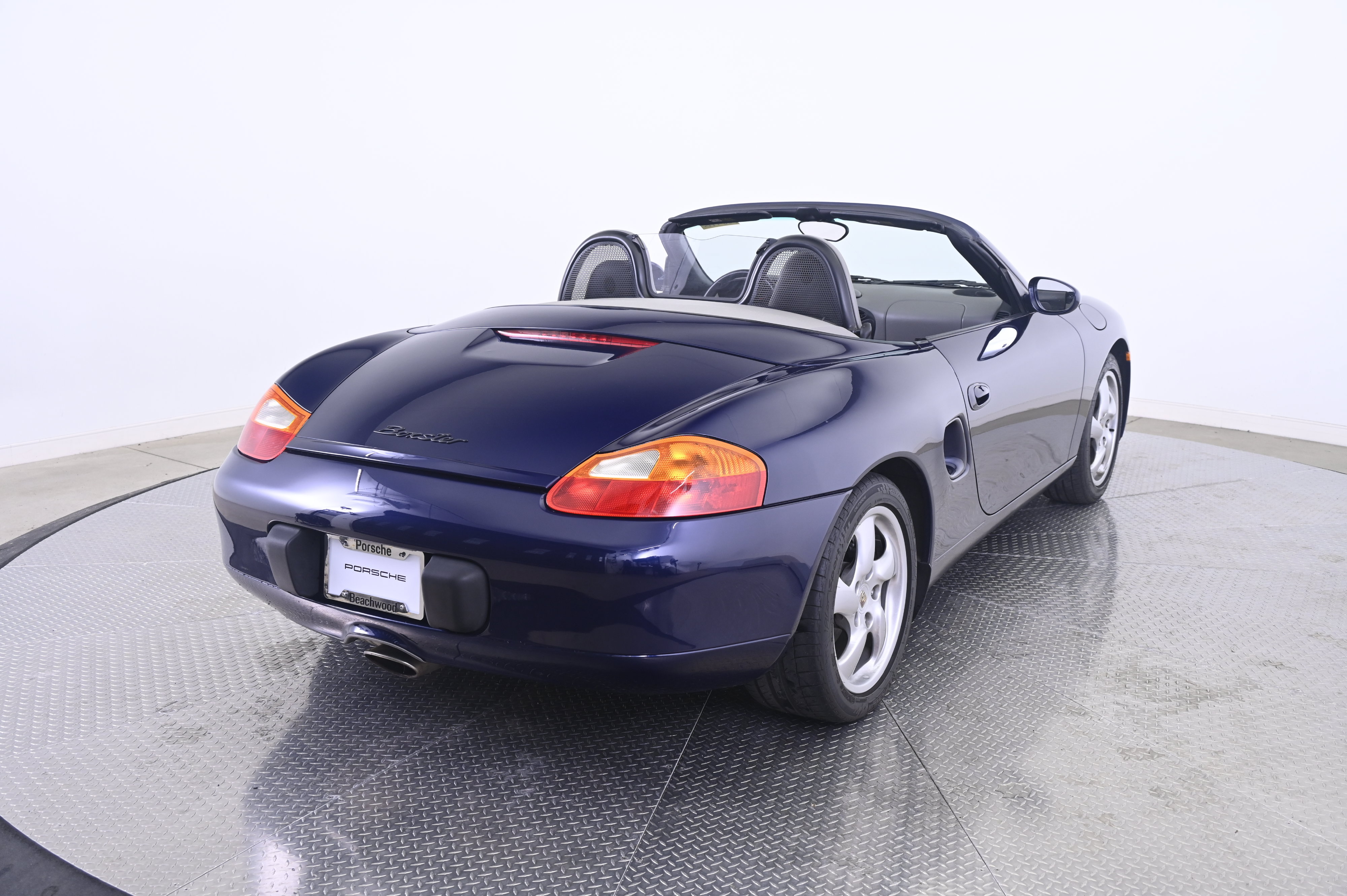Used 2001 Porsche Boxster RWD image 7