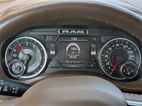 Used 2019 RAM 1500 Laramie image 26