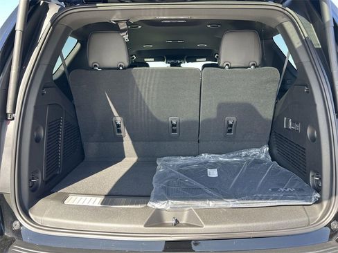 New 2026 GMC Yukon Denali image 29