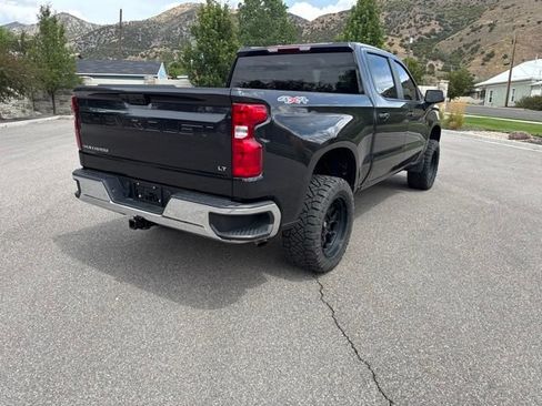 Used 2024 Chevrolet Silverado 1500 LT AWD/4WD image 9