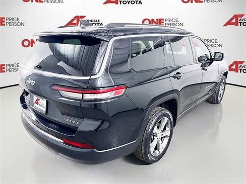 Used 2023 Jeep Grand Cherokee L Limited image 7