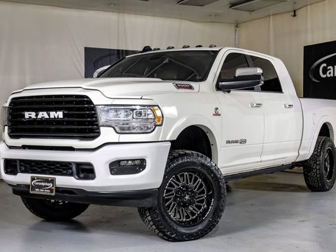 Used 2022 RAM 3500 Limited image 4