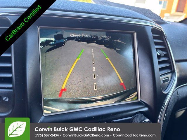 Used 2016 Jeep Grand Cherokee Limited w/ Trailer Tow Group IV AWD/4WD image 26
