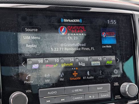 Used 2024 Nissan Titan PRO-4X w/ Pro-4x Convenience Package AWD/4WD image 36