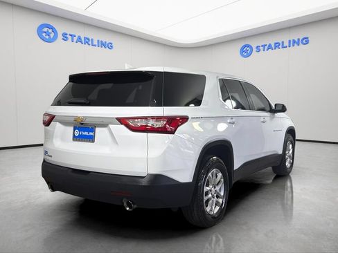 Used 2020 Chevrolet Traverse LS FWD image 8