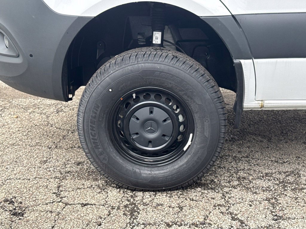 New 2026 Mercedes-Benz Sprinter 2500 image 23