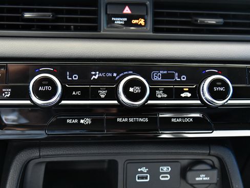 Used 2024 Honda Pilot EX-L image 26