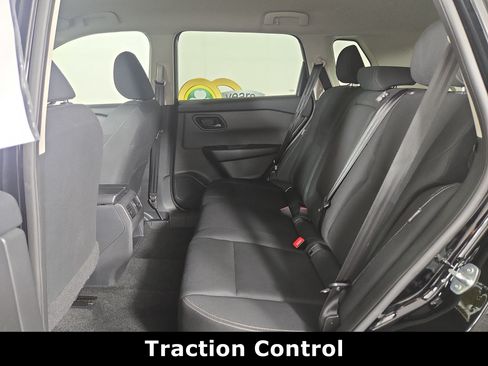 Used 2024 Nissan Rogue S AWD/4WD image 12