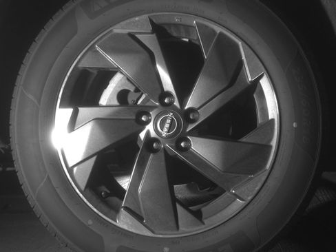 Used 2025 Nissan Rogue SV image 15