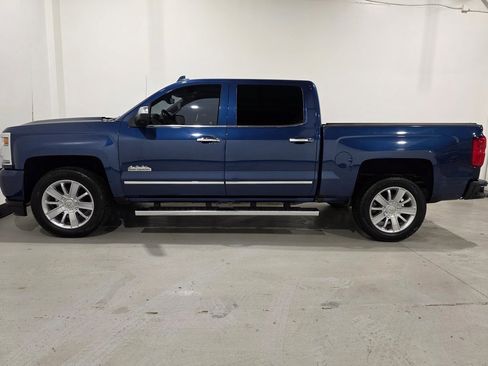 Used 2017 Chevrolet Silverado 1500 High Country image 14