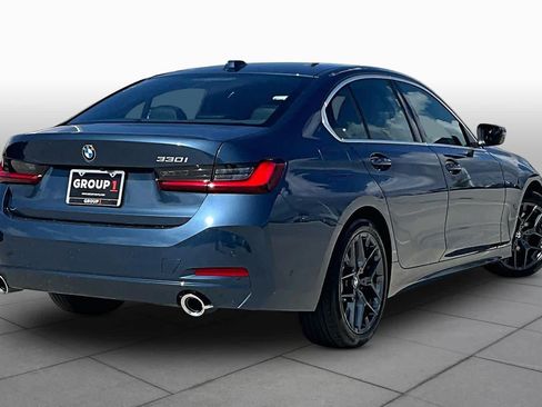 Used 2025 BMW 330i Sedan RWD image 12