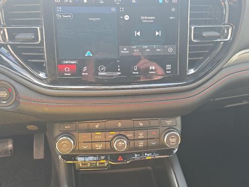 Used 2026 Dodge Durango GT AWD/4WD image 11