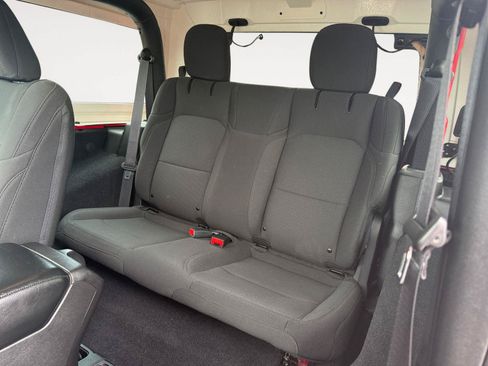 Used 2023 Jeep Wrangler Sport AWD/4WD image 18